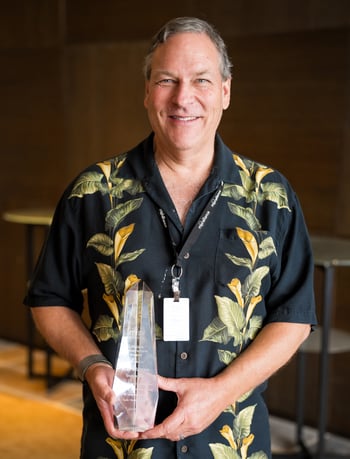 2024-Award-Niel-Warren3